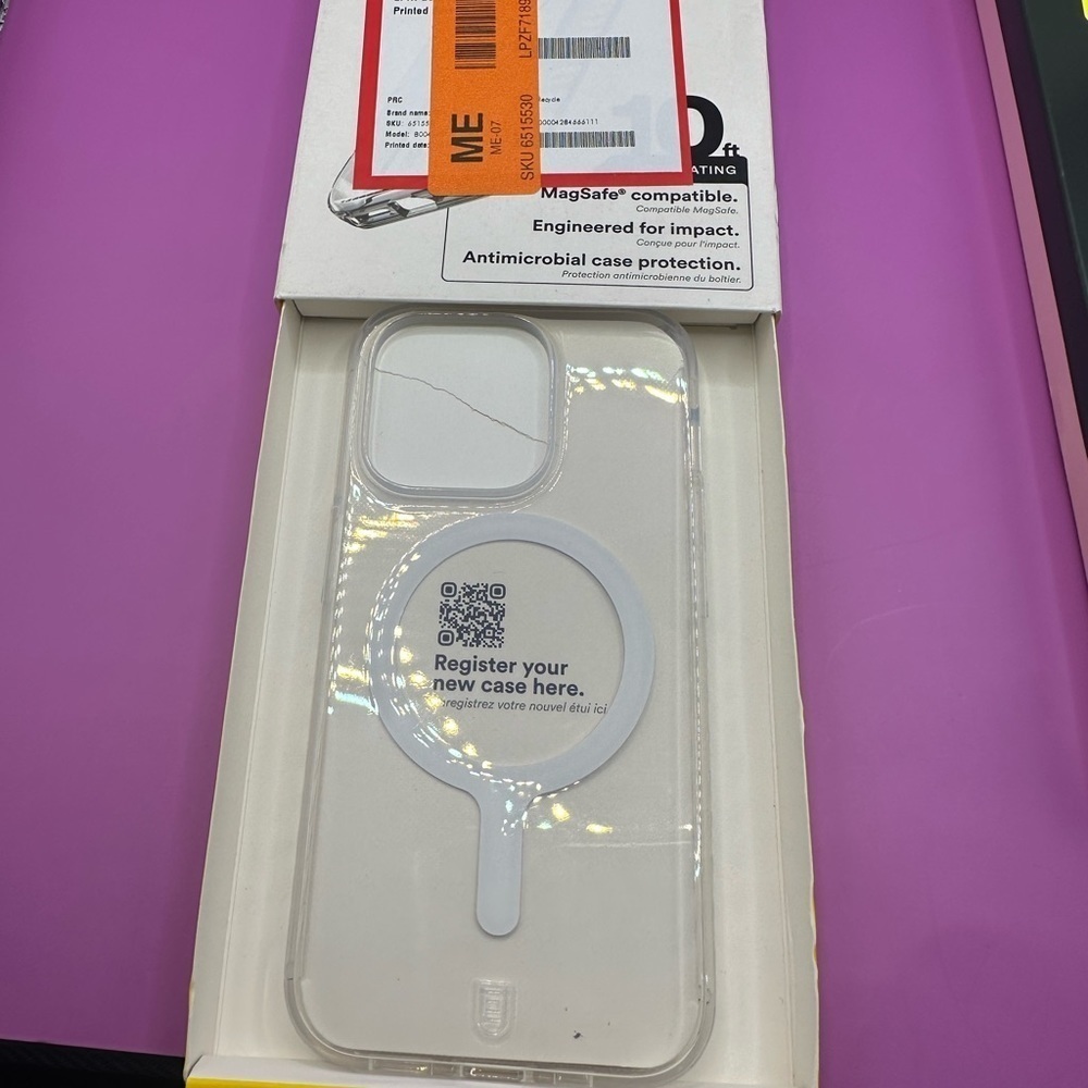 Body Guardz carve with MagSafe charger for iPhone 14 Pro - Picture 2 of 4
